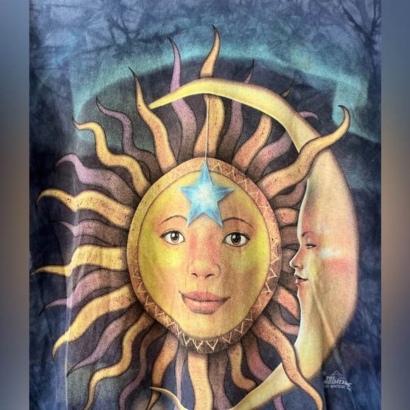 The Mountain Dyed Sun Moon Short Sleeve Cotton Artistic Graphic T-Shirt M - Picture 2 of 10